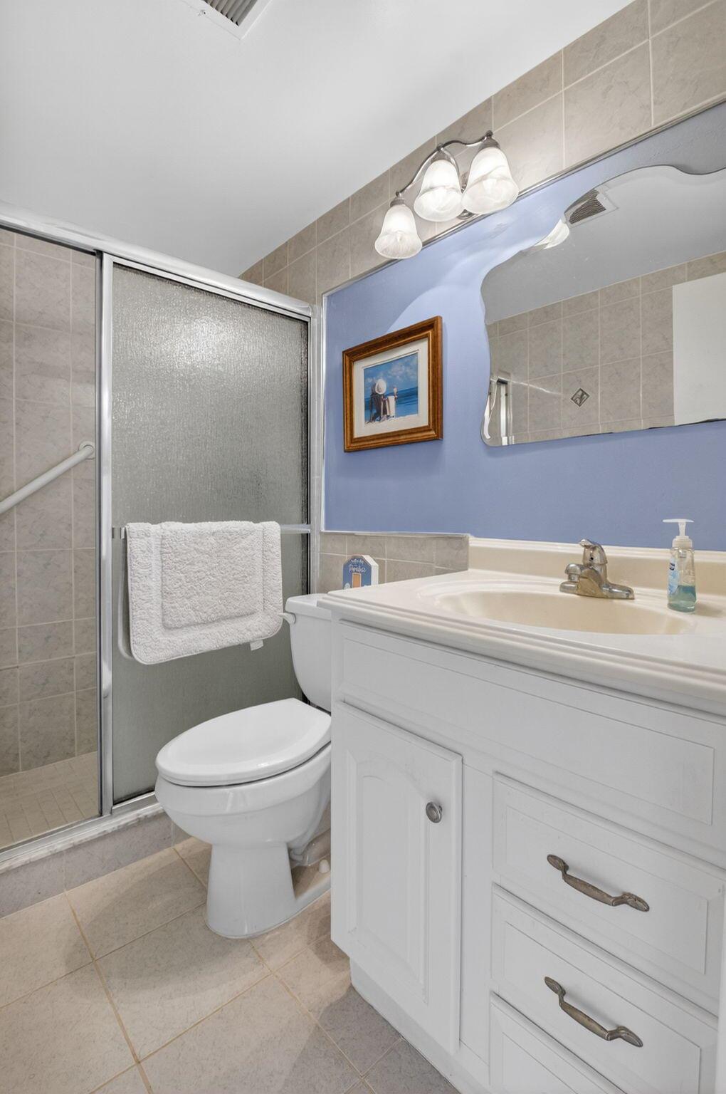 STERLING VILLAGE 770 COND - Residential