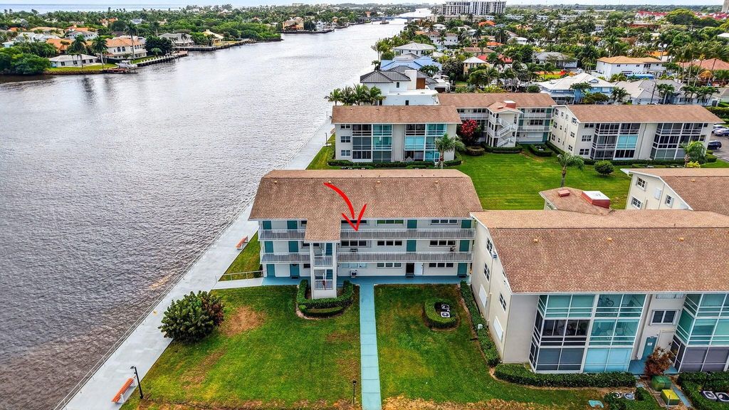 Photo of 770 Horizons E #311, Boynton Beach, FL 33435 (MLS # R11148226)