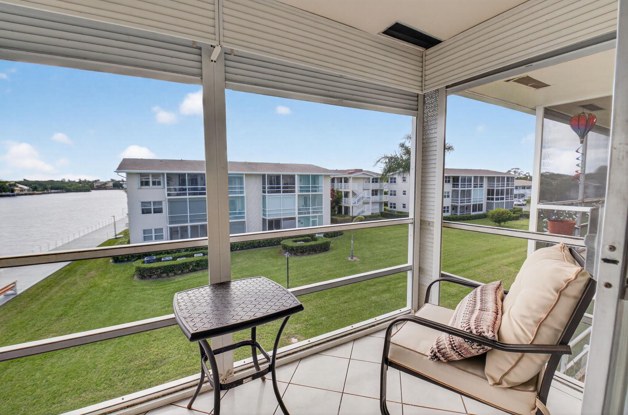 STERLING VILLAGE 770 COND - Residential