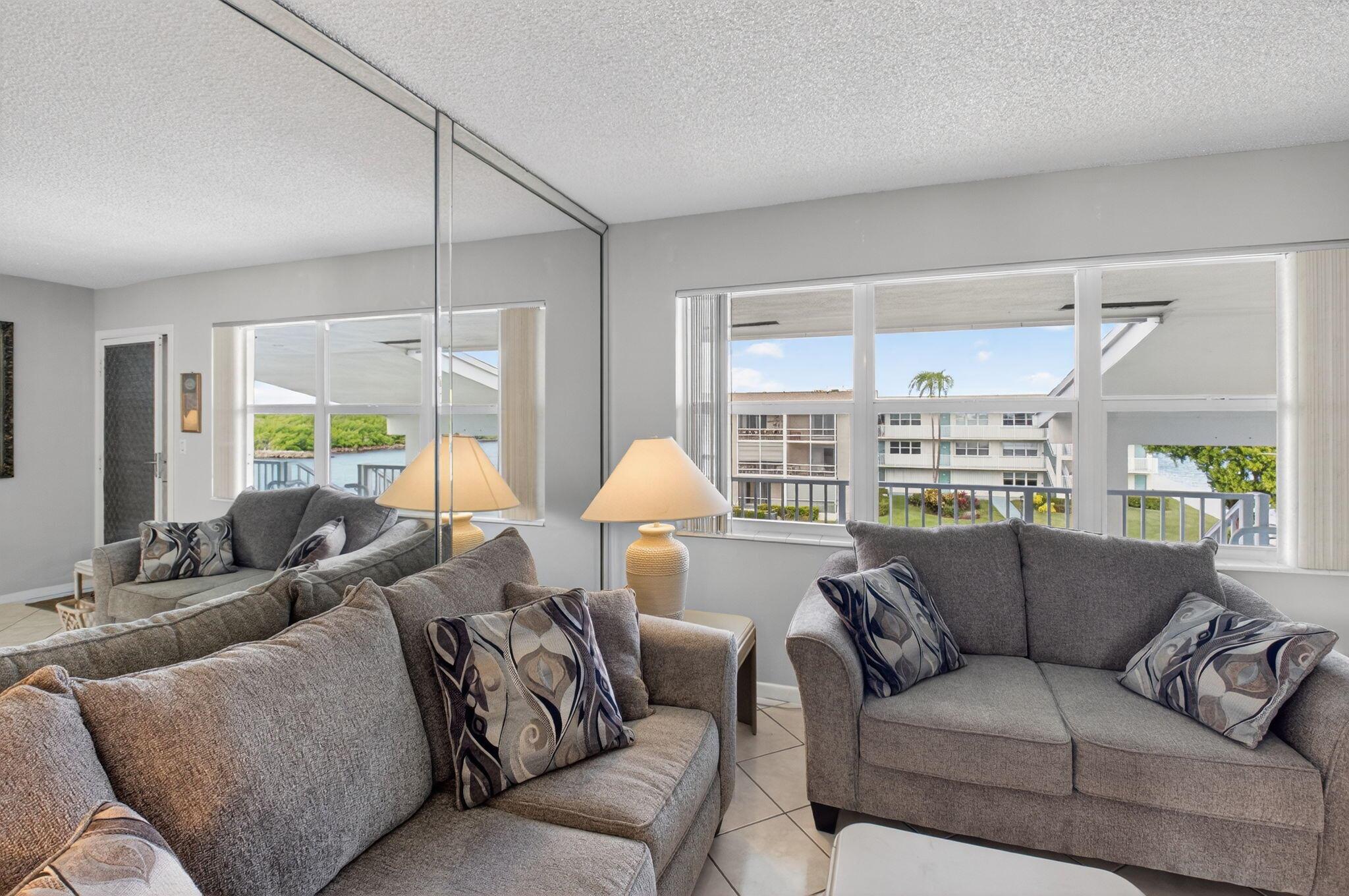 STERLING VILLAGE 770 COND - Residential