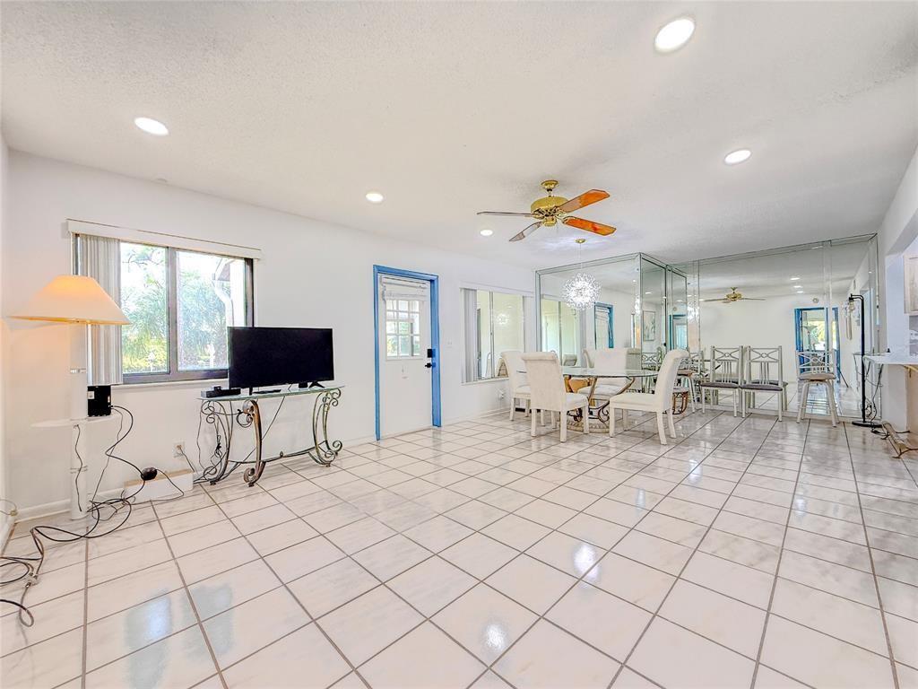 Pine Ridge Condo 03 South - Residential Lease