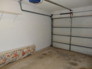 VILLAS OF GLENGARY - Residential