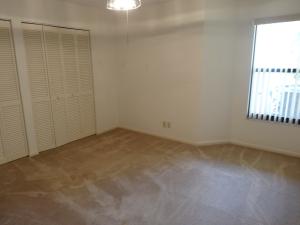 VILLAS OF GLENGARY - Residential