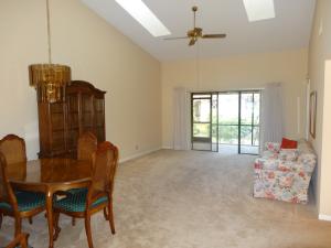 VILLAS OF GLENGARY - Residential