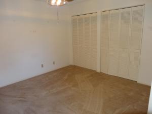 VILLAS OF GLENGARY - Residential