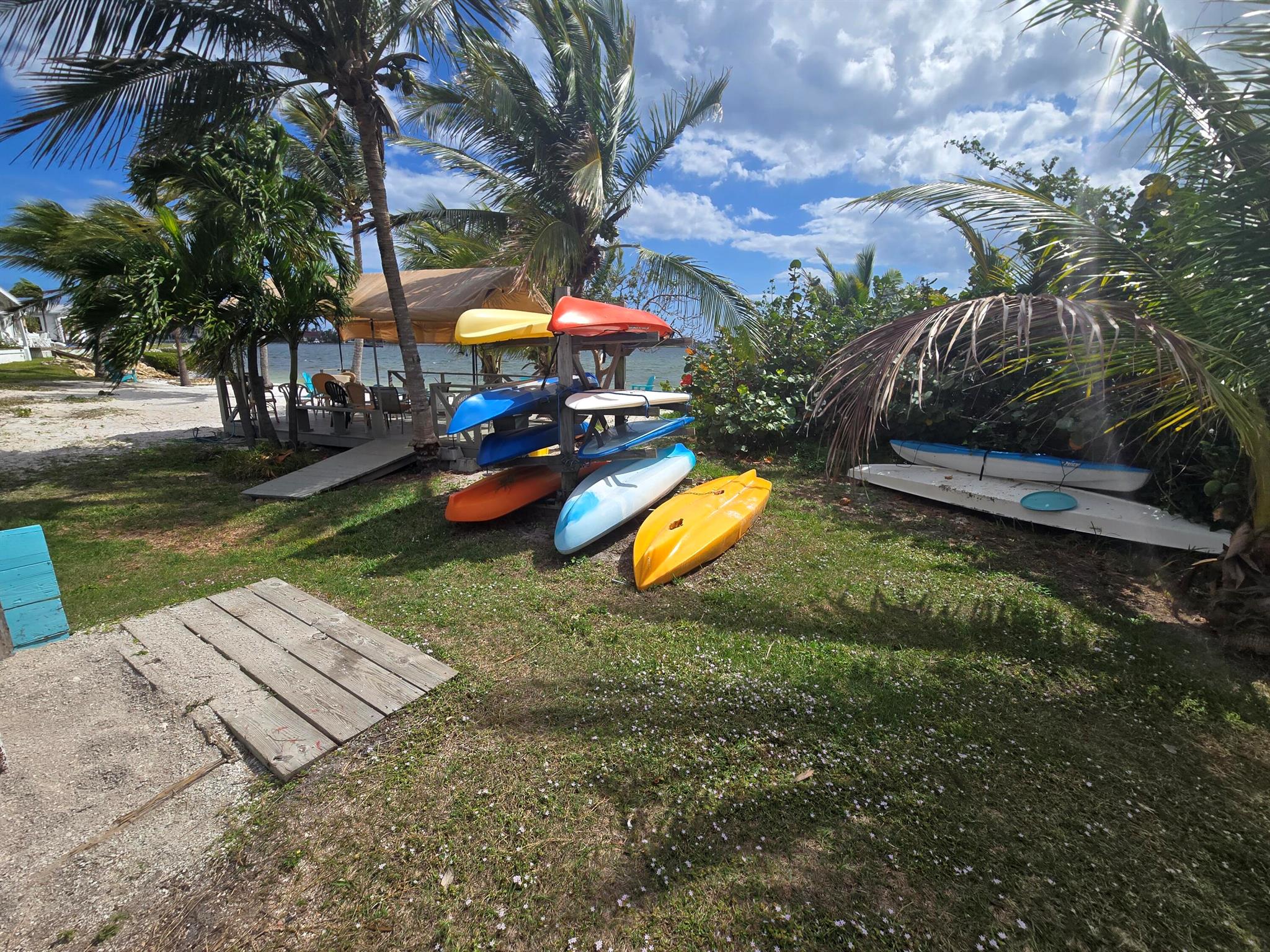 HYPOLUXO HARBOR CLUB CO-O - Land