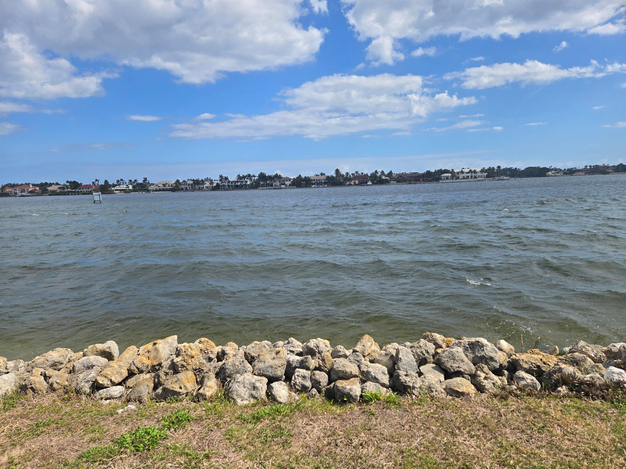 HYPOLUXO HARBOR CLUB CO-O - Land