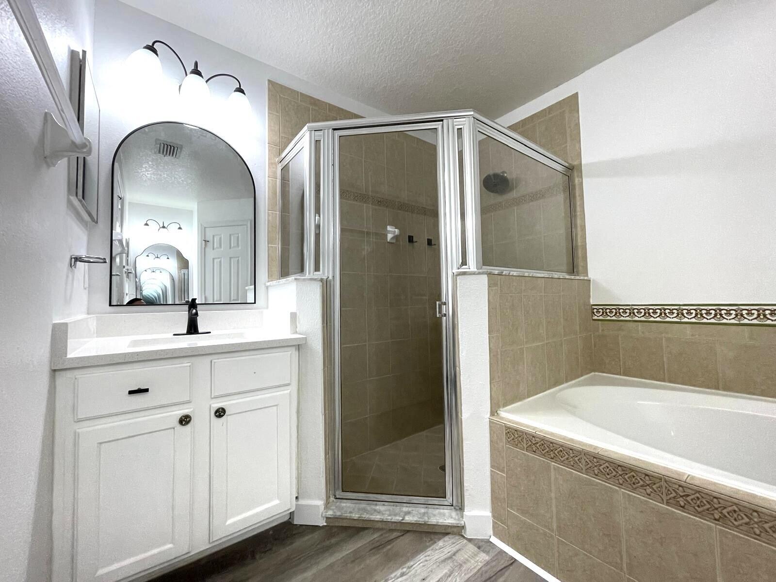 PORT ST LUCIE SECTION 8 - Residential Lease