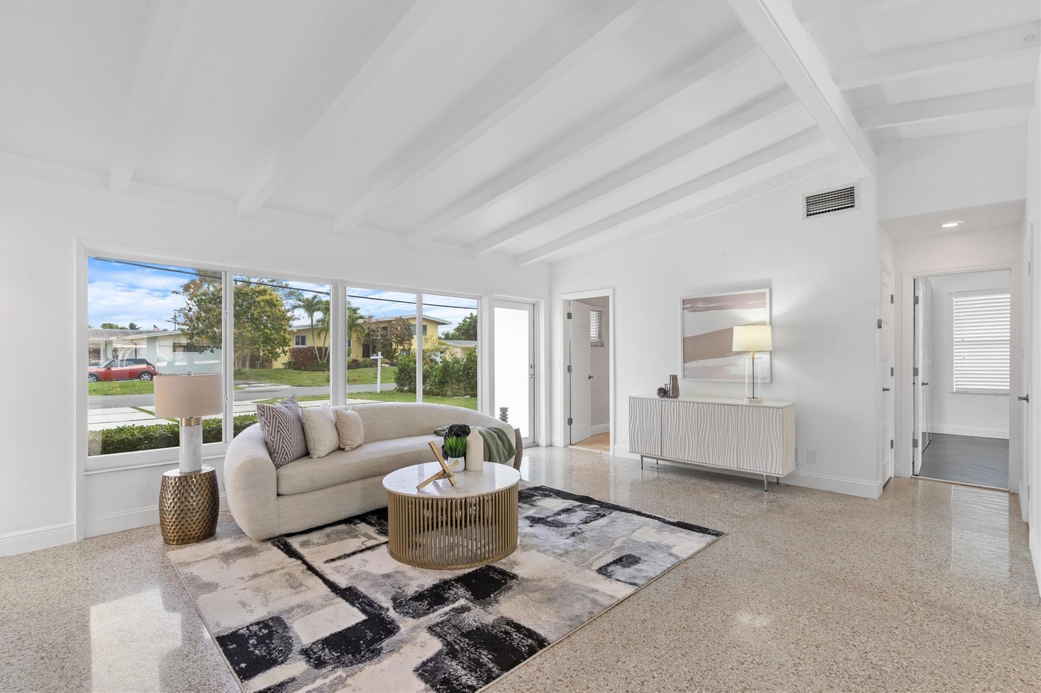2525 Nassau Ln
