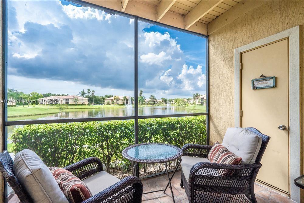 ROYAL POINCIANA CONDO - Residential Lease