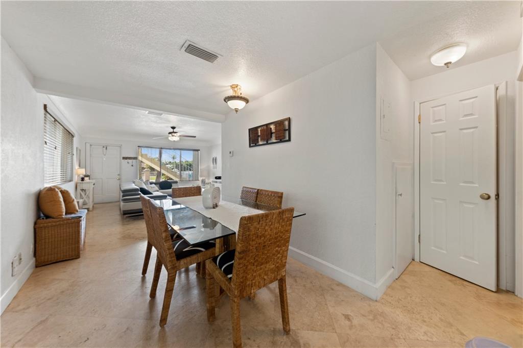 CORAL RIDGE LANDINGS - Residential