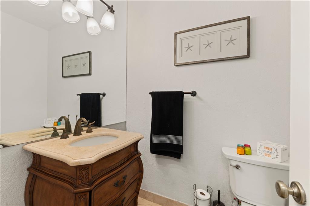 CORAL RIDGE LANDINGS - Residential