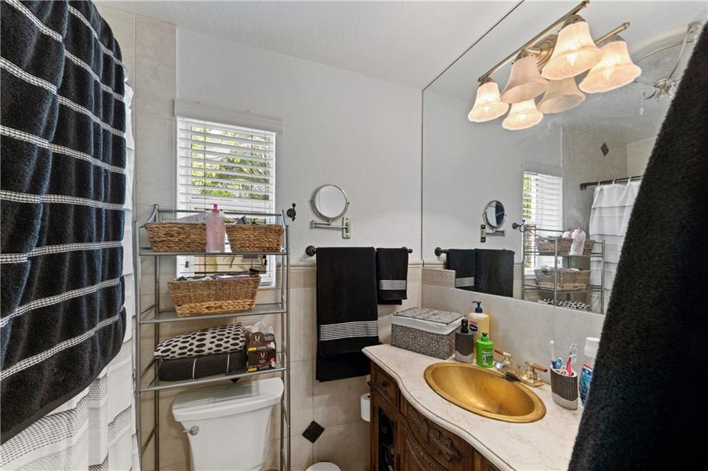 CORAL RIDGE LANDINGS - Residential