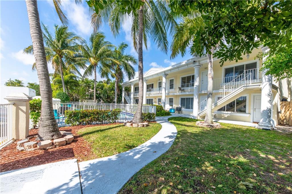 CORAL RIDGE LANDINGS - Residential