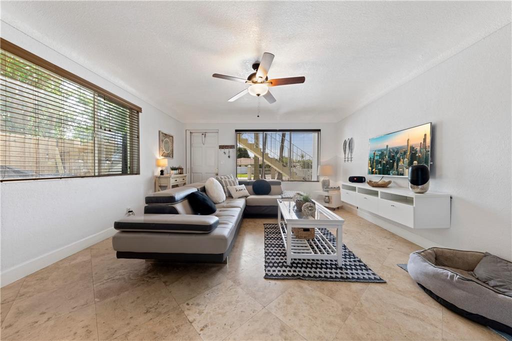 CORAL RIDGE LANDINGS - Residential