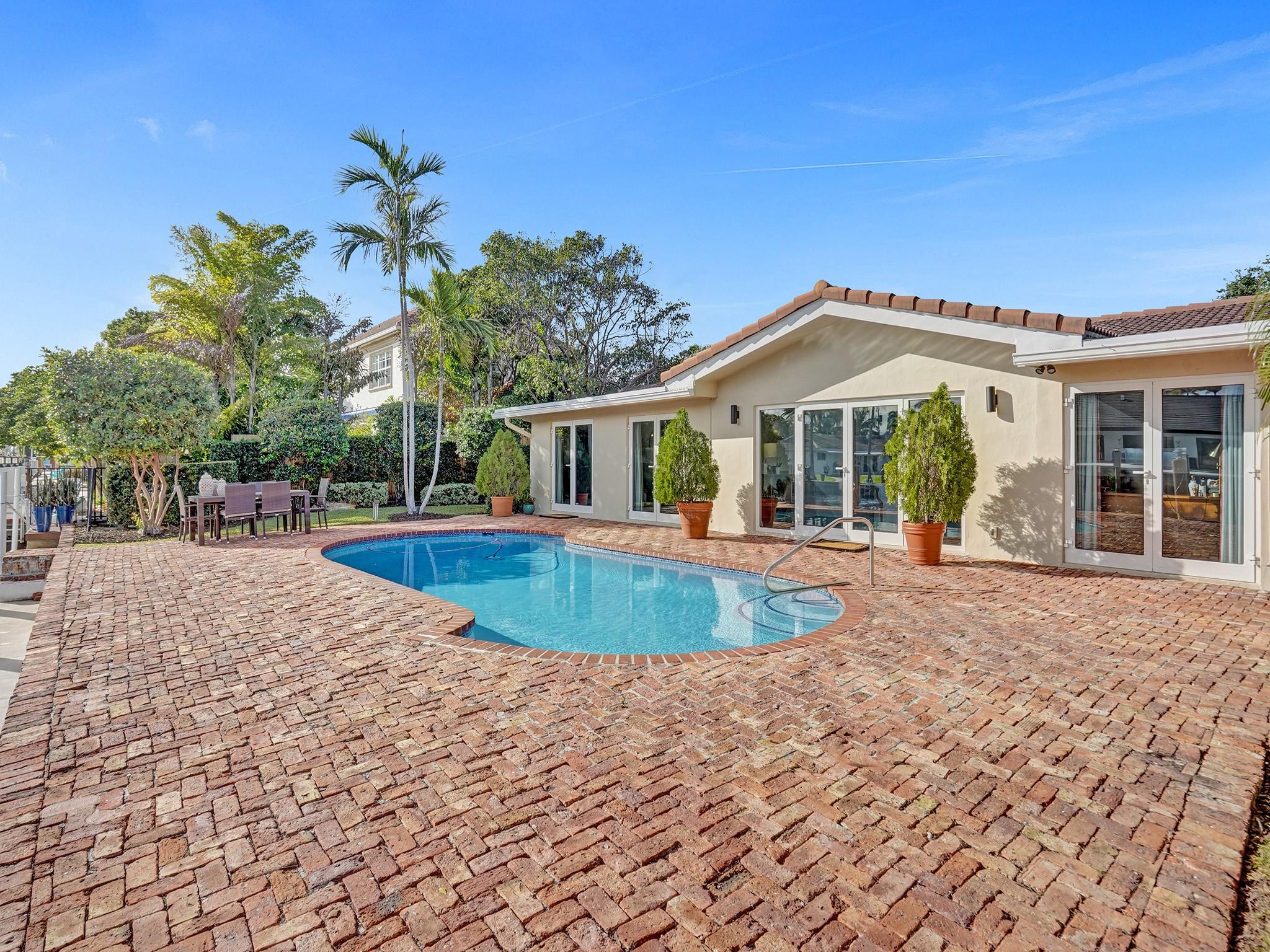 Coral Ridge - Residential