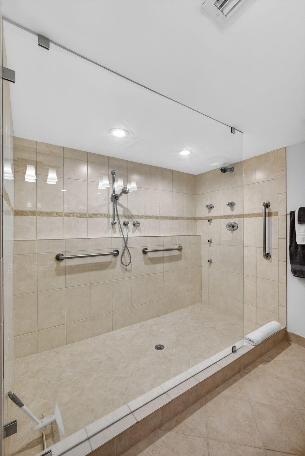 COTE D AZUR - Residential