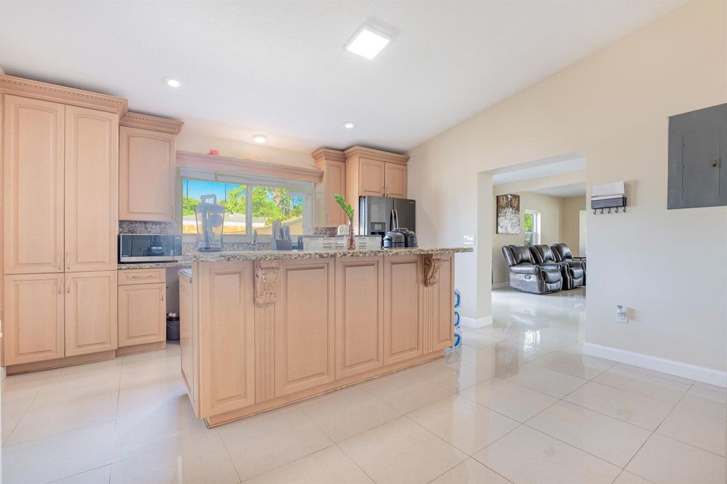 Photo of 6824 SW 5th Street, Pembroke Pines, FL 33023 (MLS # R11147224)