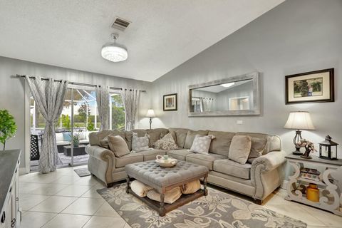 A home in Deerfield Beach