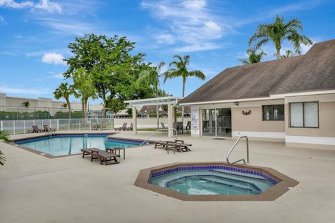 A home in Deerfield Beach