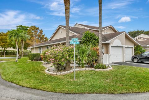 A home in Deerfield Beach