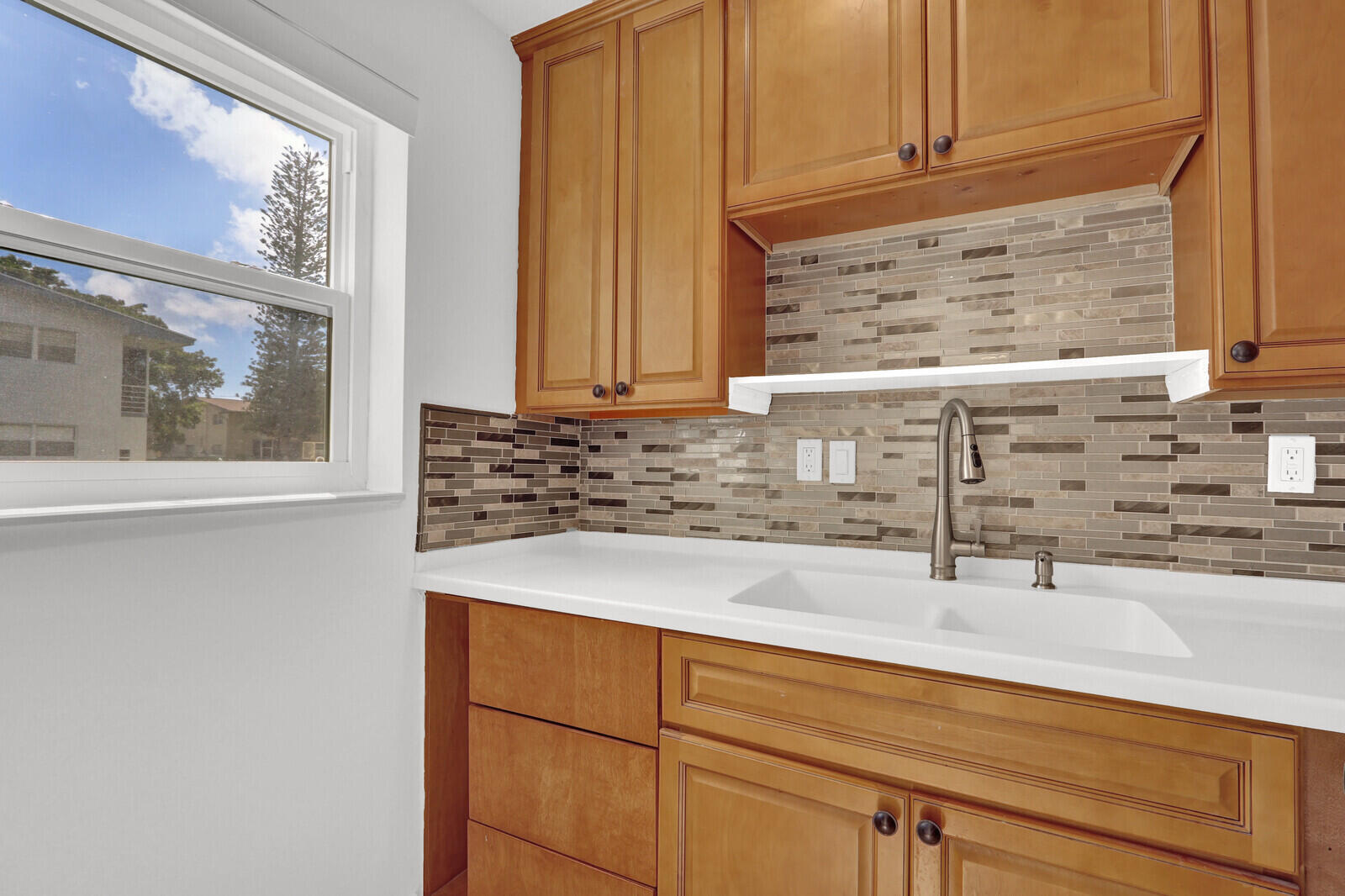 NORWICH CONDO - Residential