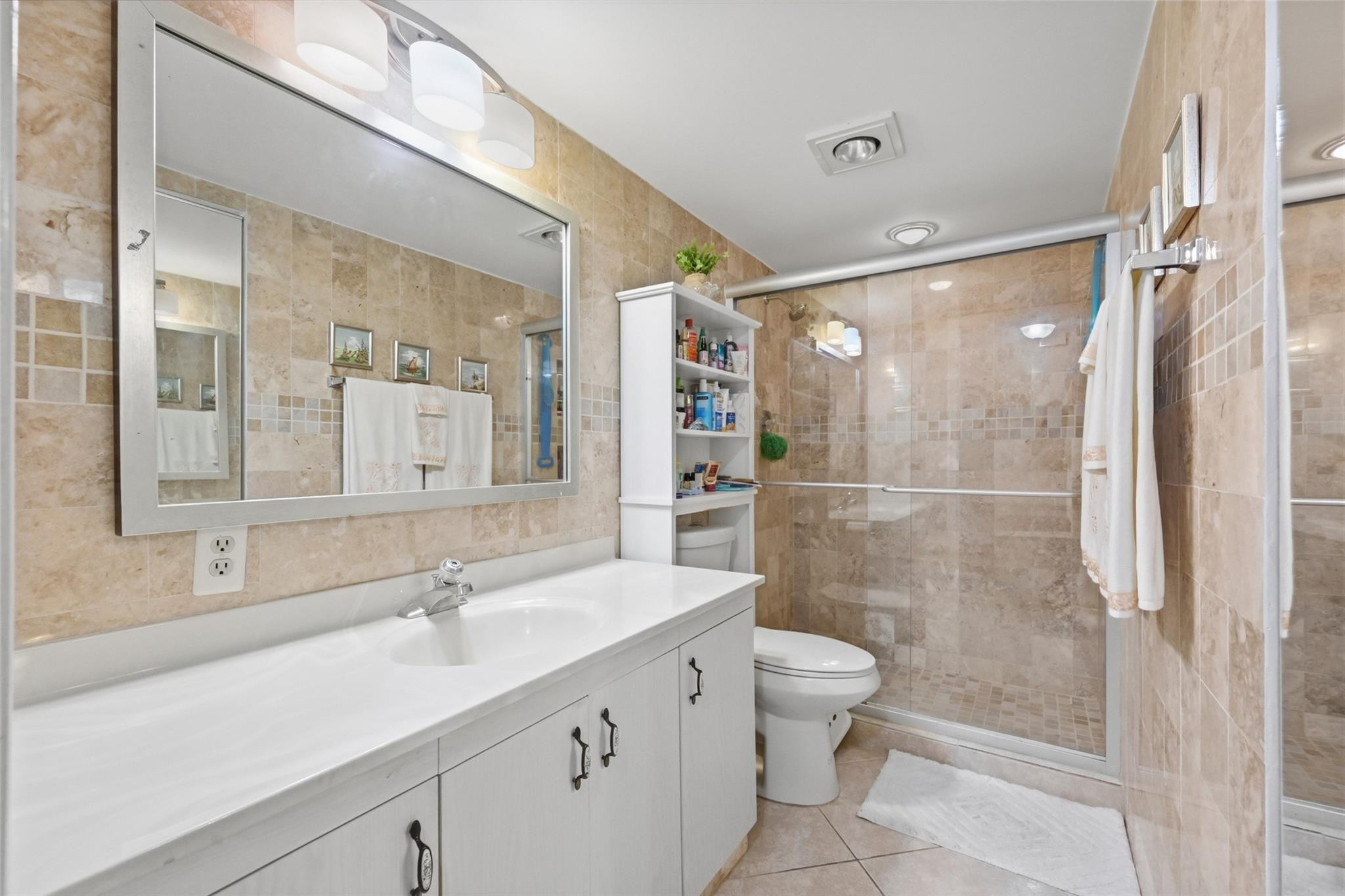 WYNMOOR VILLAGE - Residential