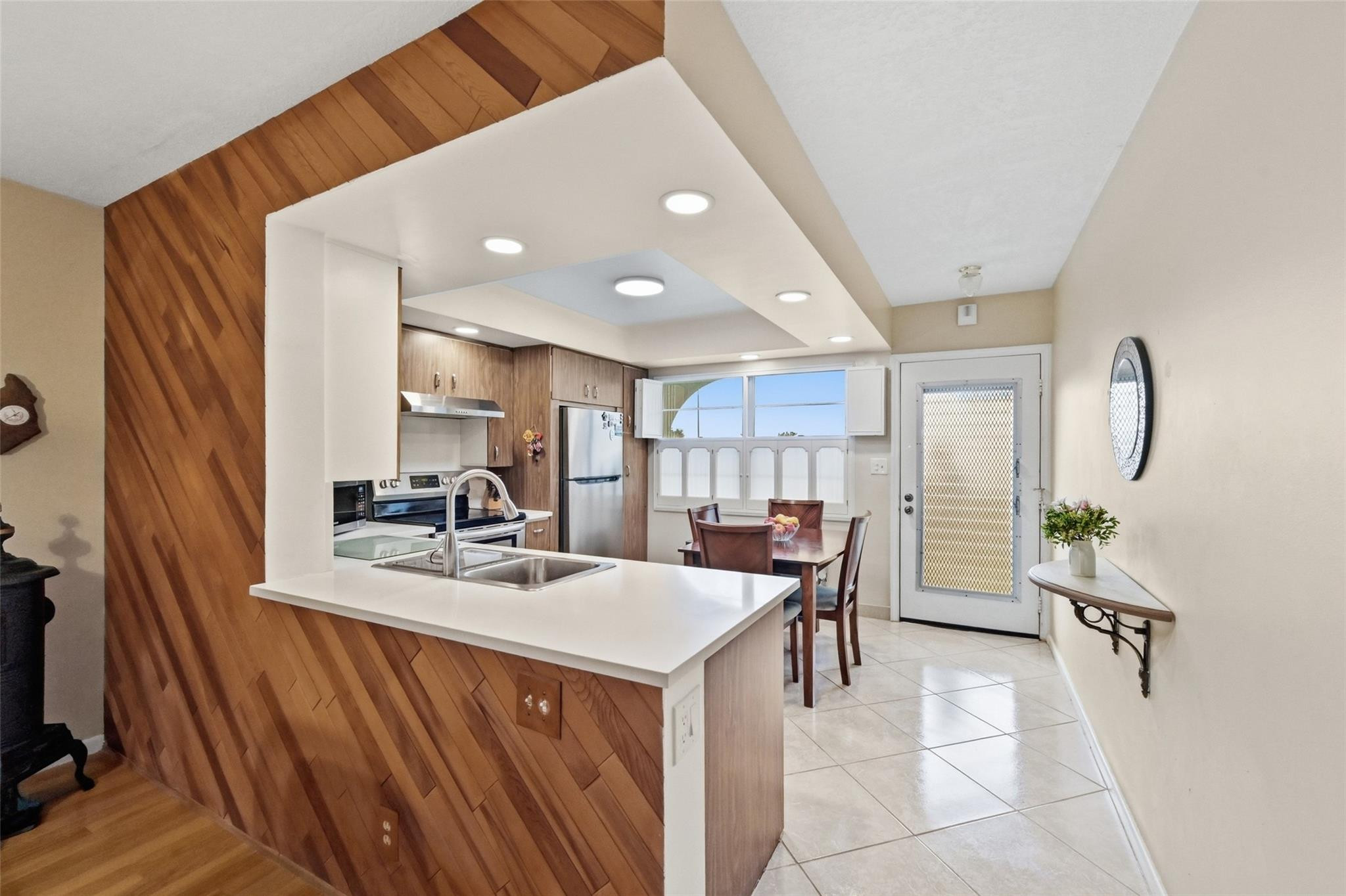 WYNMOOR VILLAGE - Residential