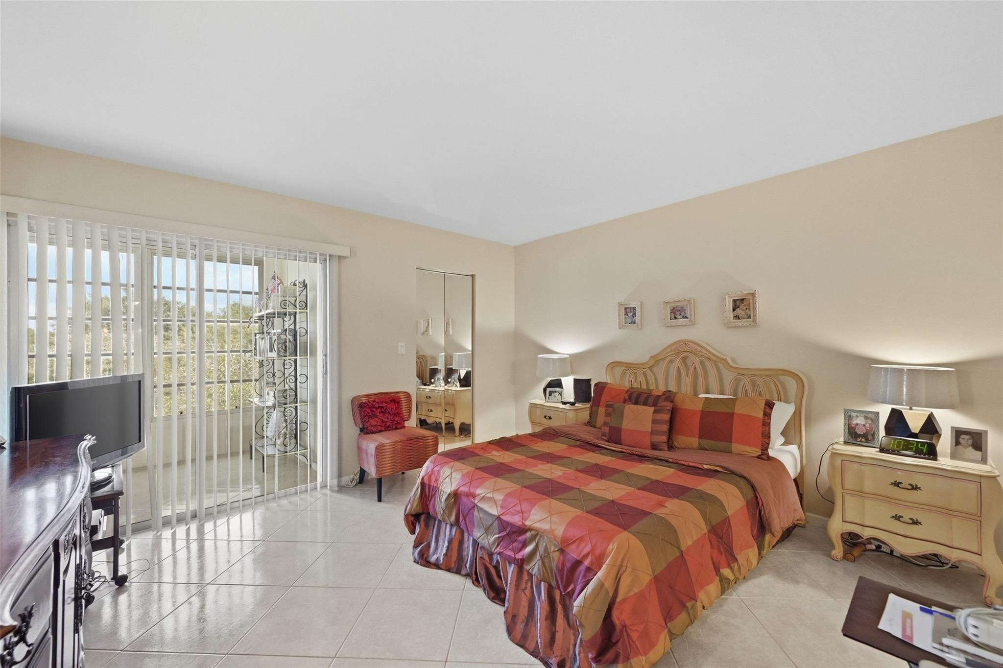 WYNMOOR VILLAGE - Residential