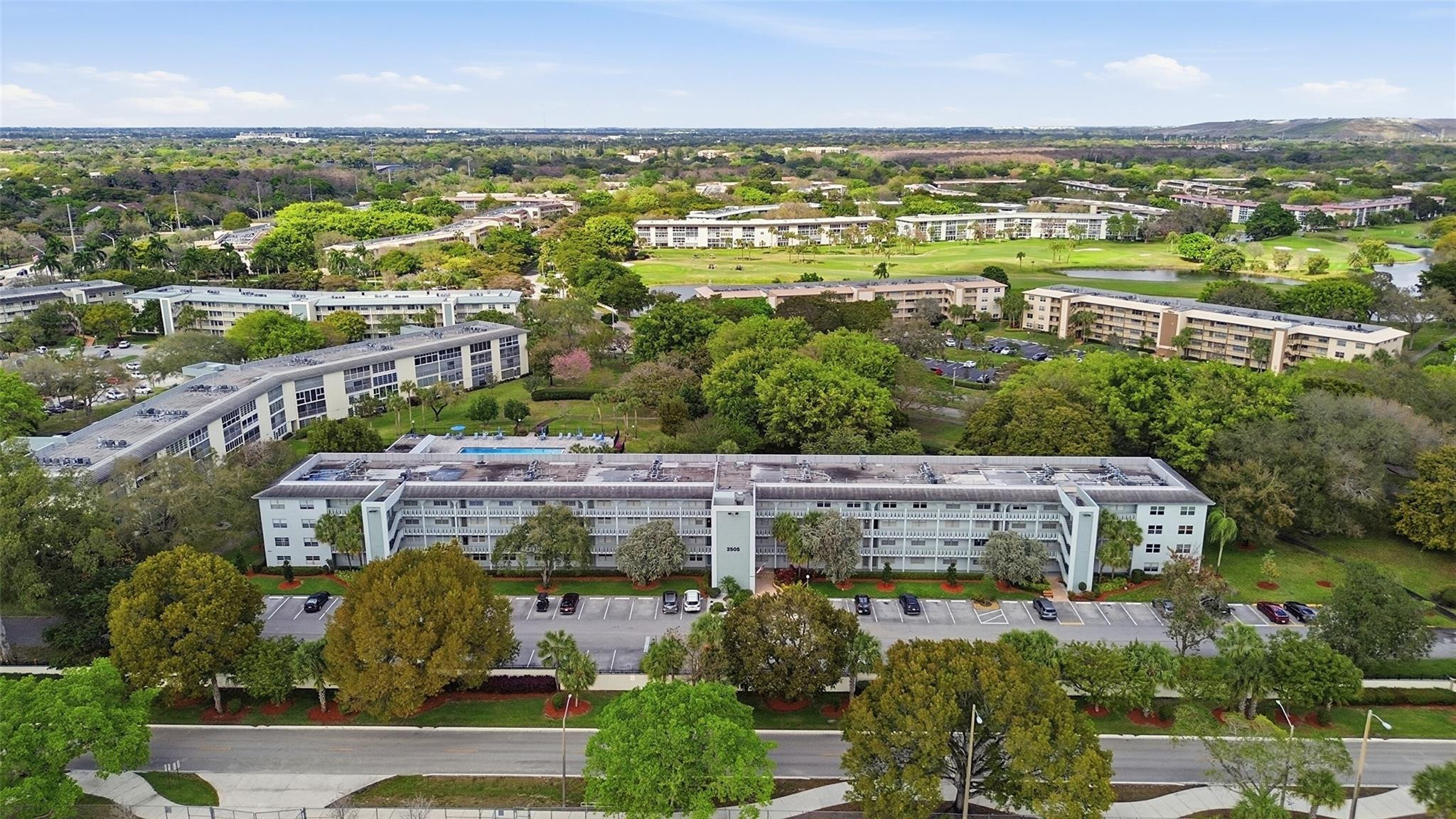 WYNMOOR VILLAGE - Residential