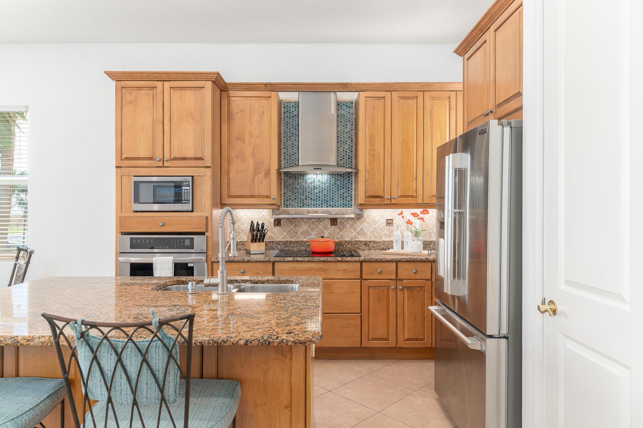 OCEAN BAY VILLAS, A CONDO - Residential