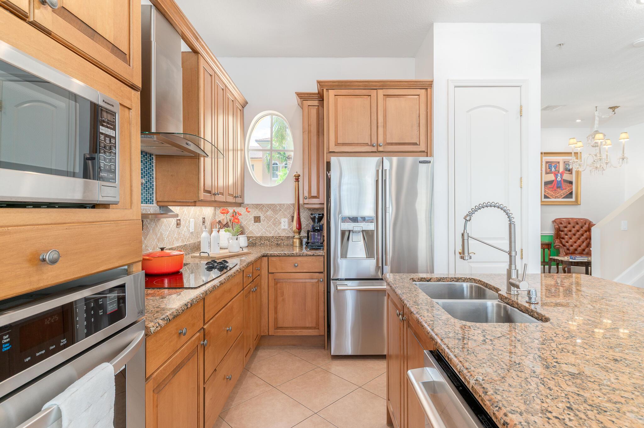 OCEAN BAY VILLAS, A CONDO - Residential