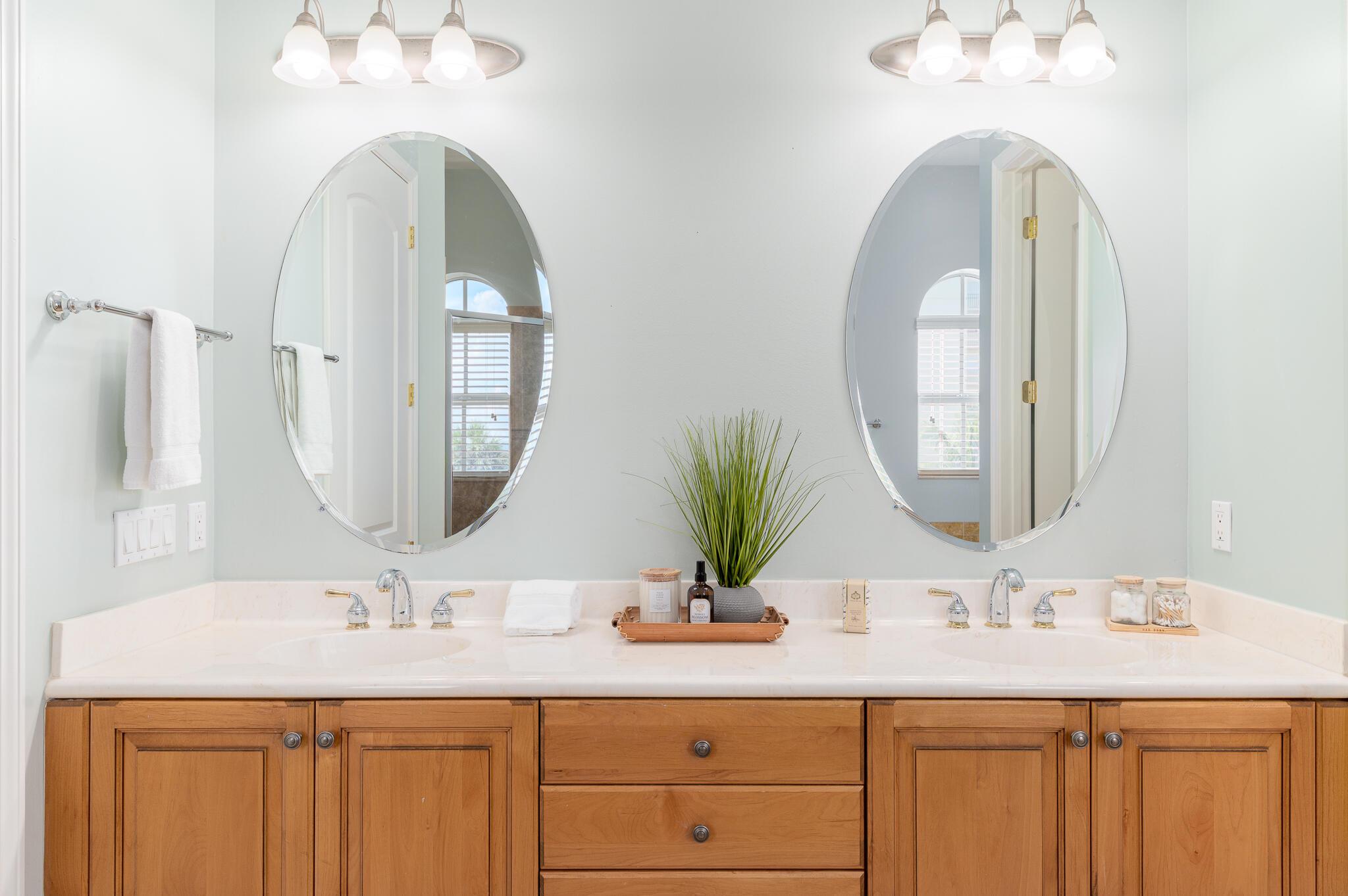 OCEAN BAY VILLAS, A CONDO - Residential