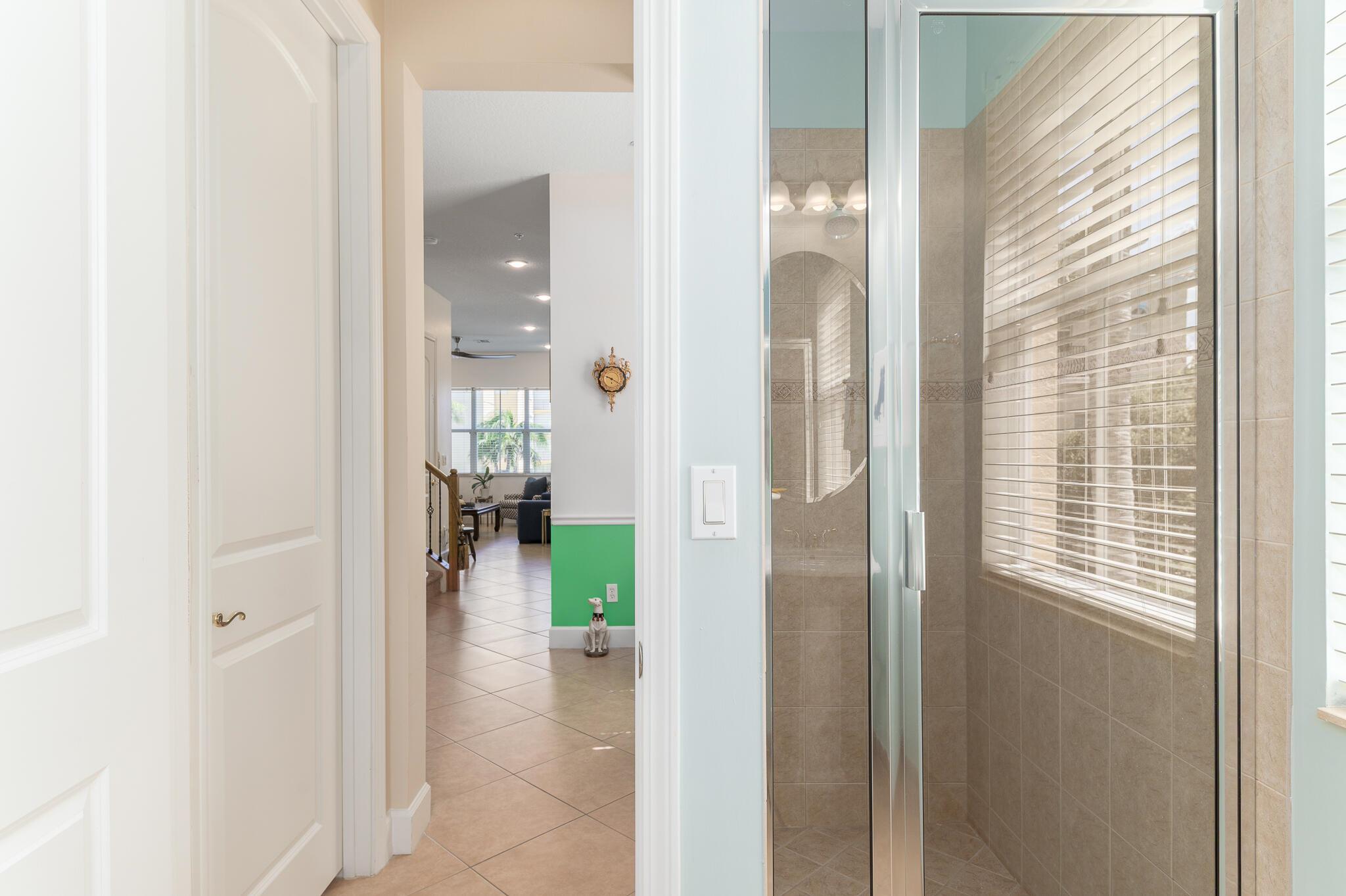 OCEAN BAY VILLAS, A CONDO - Residential