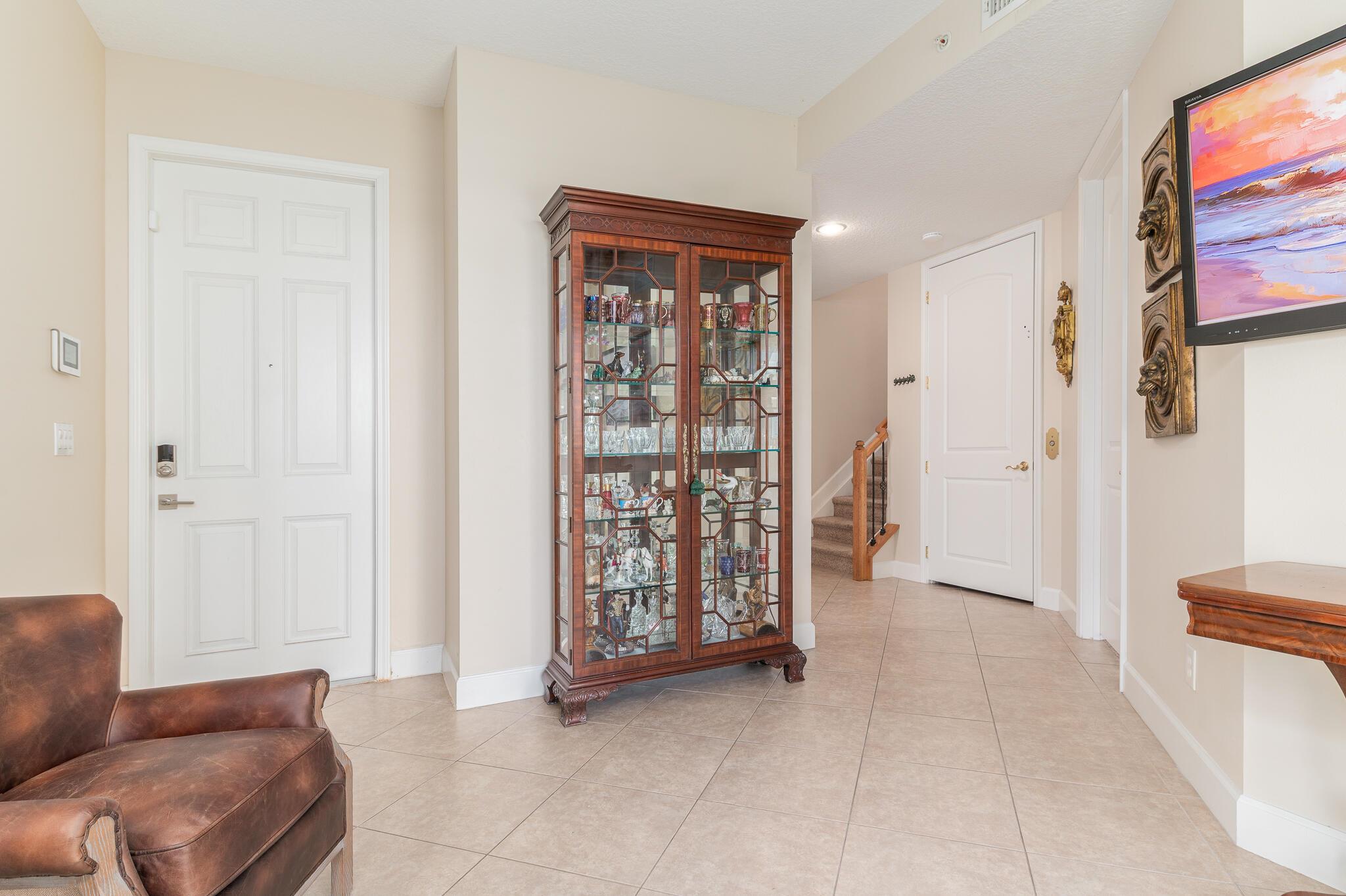 OCEAN BAY VILLAS, A CONDO - Residential