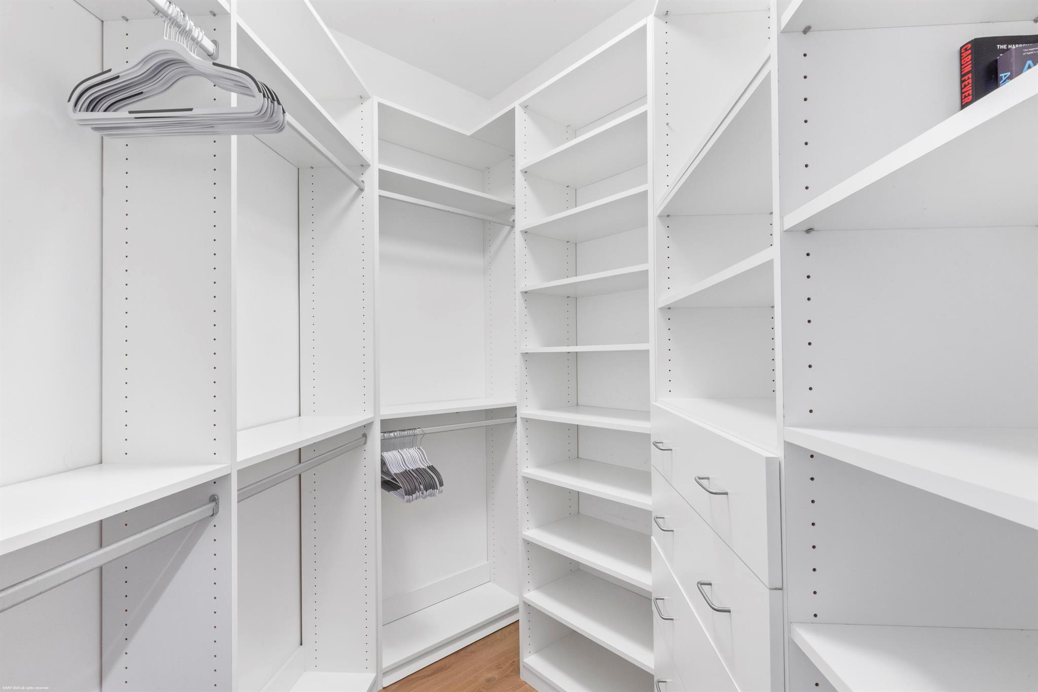 LAKEFIELD OF THE LANDINGS - Residential Lease