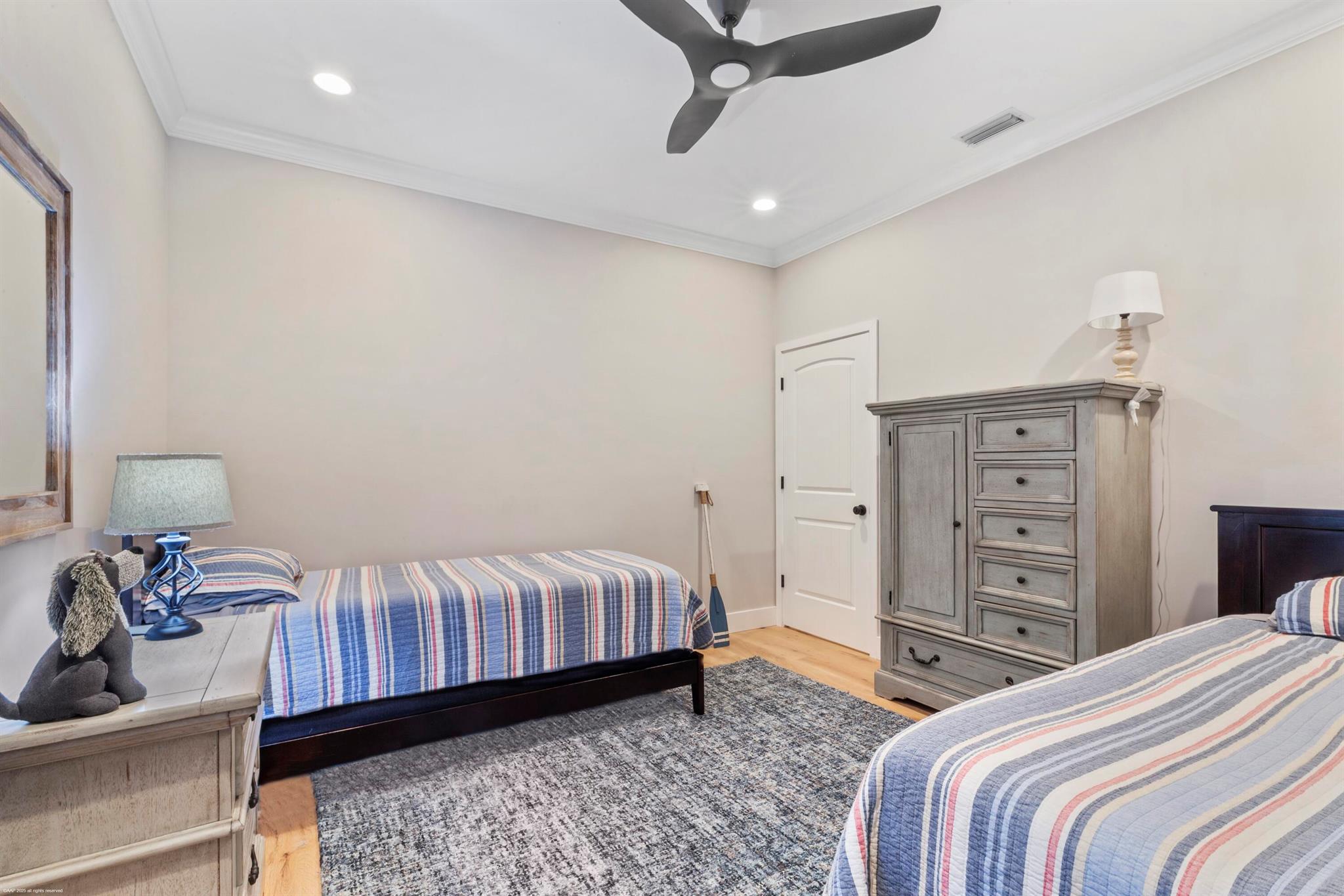 LAKEFIELD OF THE LANDINGS - Residential Lease