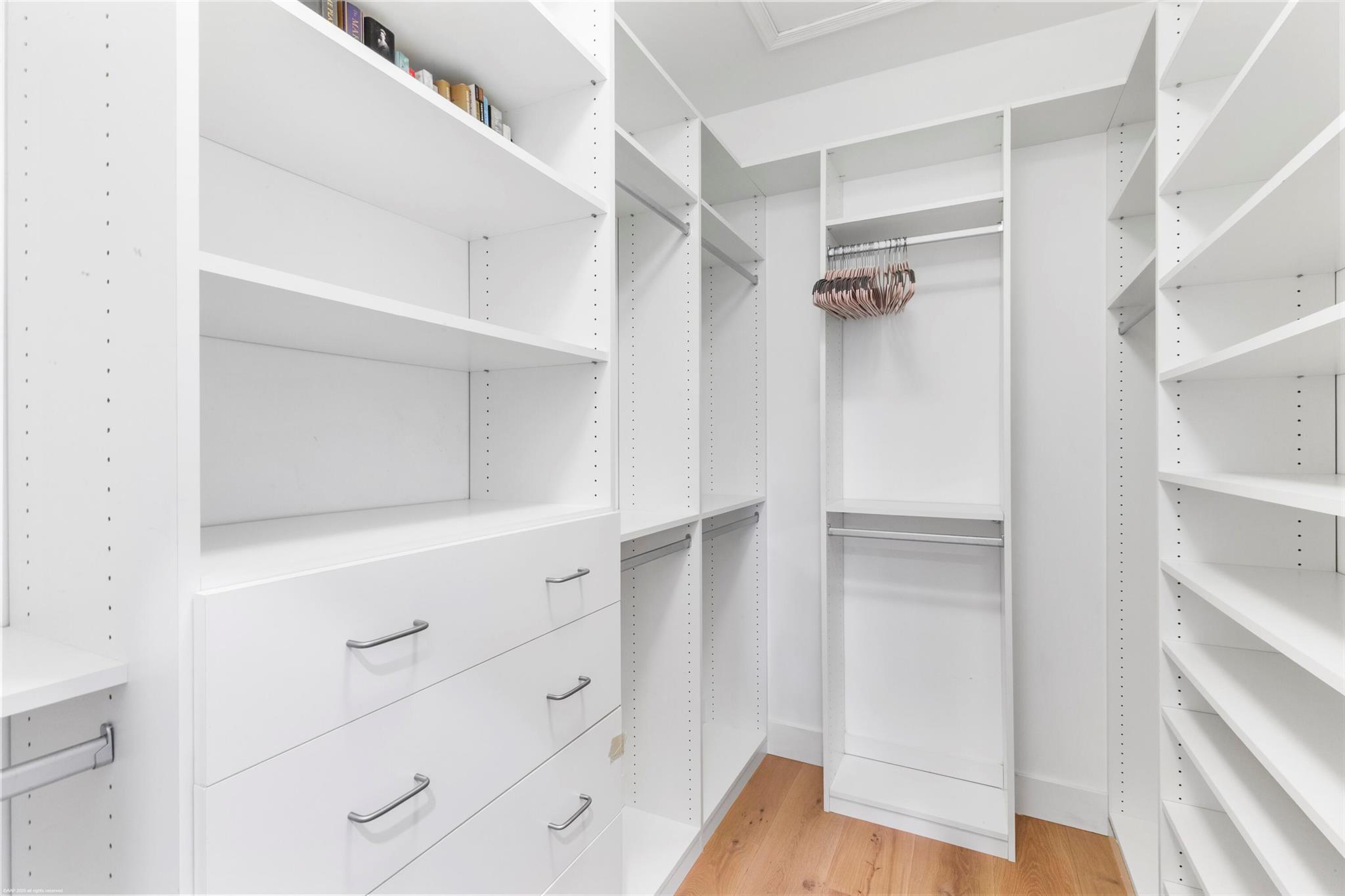 LAKEFIELD OF THE LANDINGS - Residential Lease