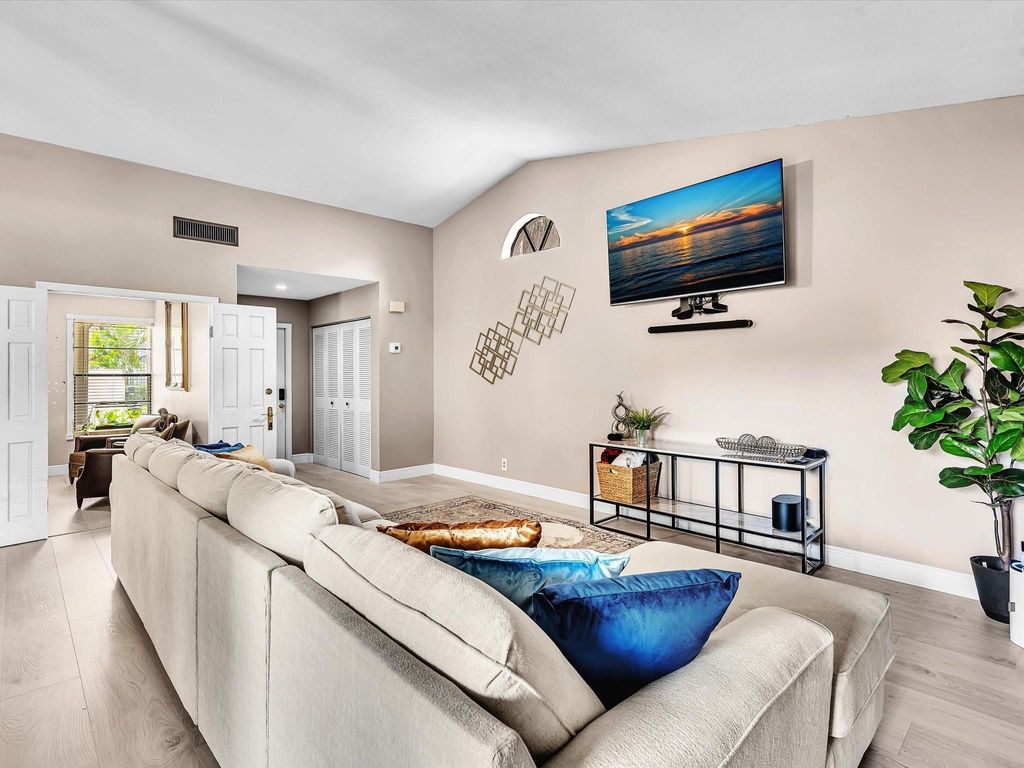 Photo of 2310 Dover, Weston, FL 33326 (MLS # F10512960)