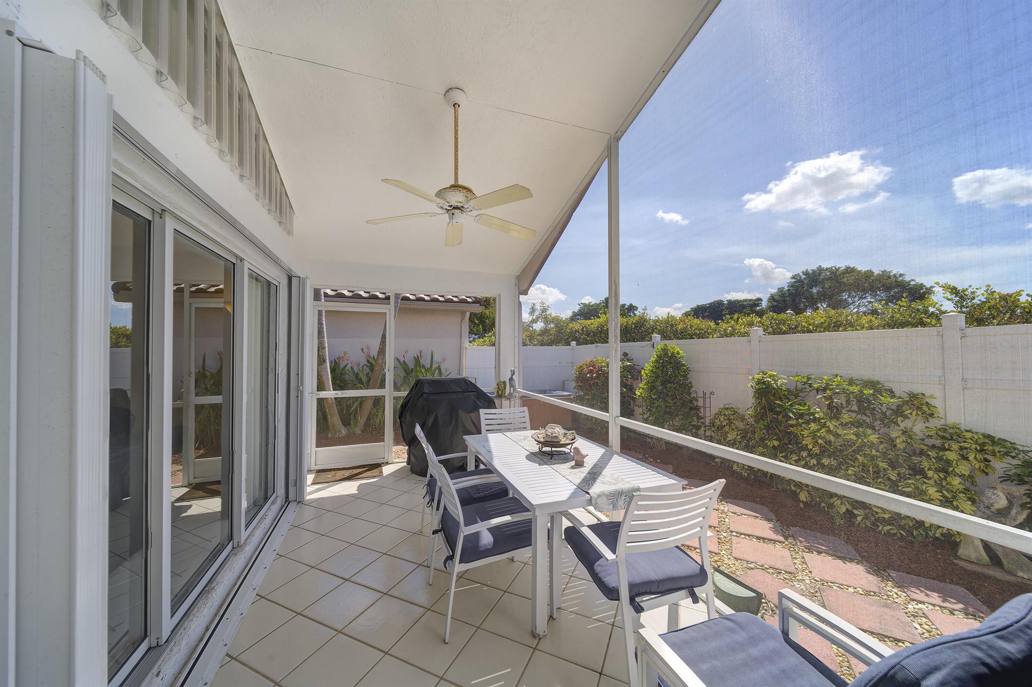 SAWGRASS LAKES HOMES - Residential