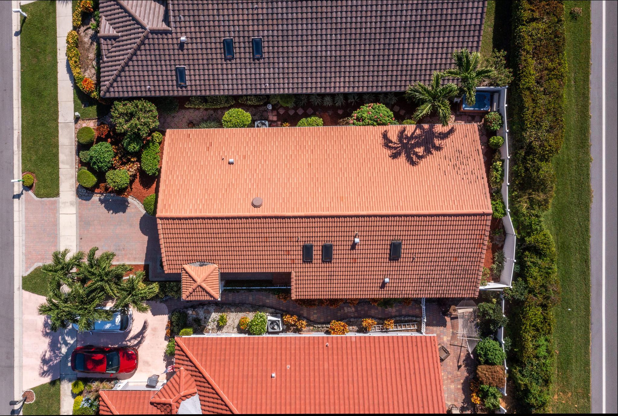 SAWGRASS LAKES HOMES - Residential