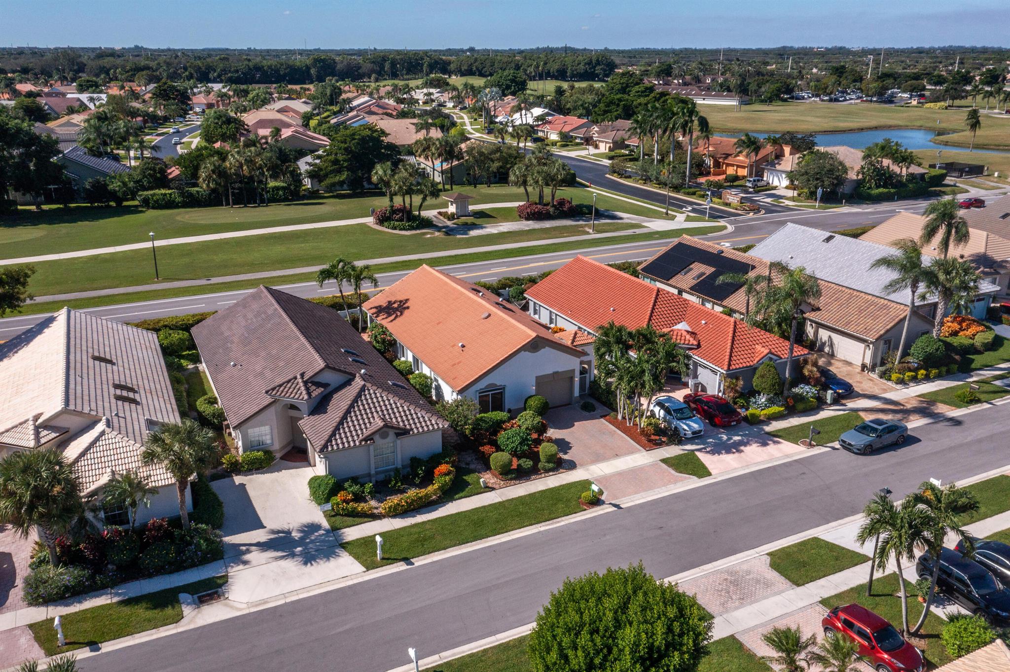 SAWGRASS LAKES HOMES - Residential