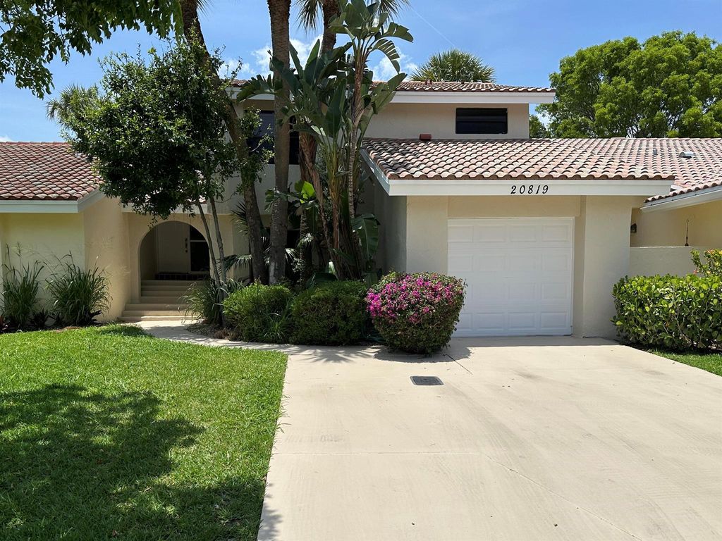 Photo of 20819 Via Madeira Drive, Boca Raton, FL 33433 (MLS # R11092257)