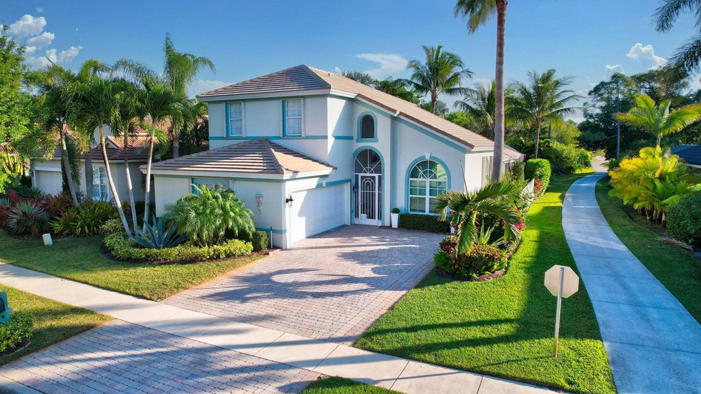 Photo of 6840 SE Twin Oaks Circle, Stuart, FL 34997 (MLS # R11053092)