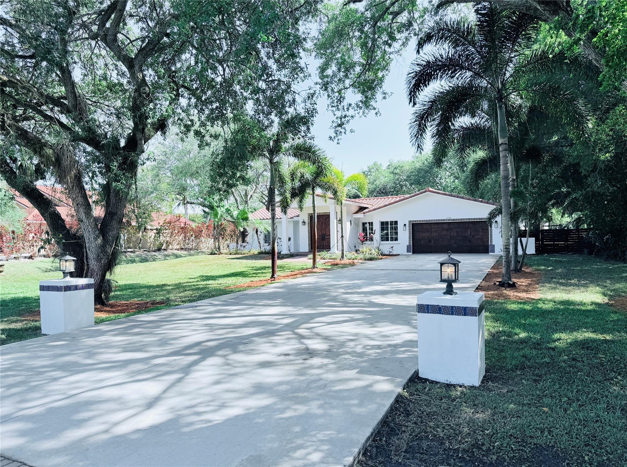 12100 NW 4th St