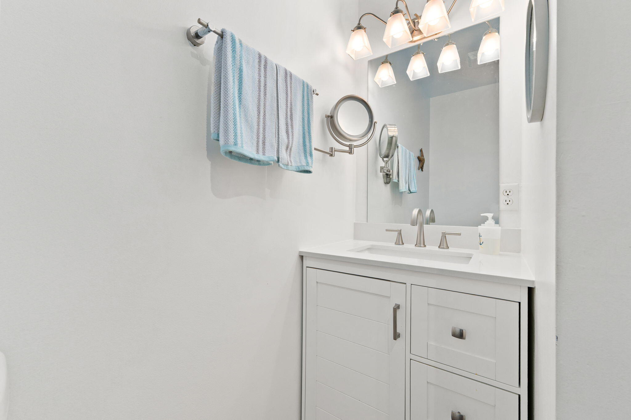 CEDAR POINTE CONDO - Residential