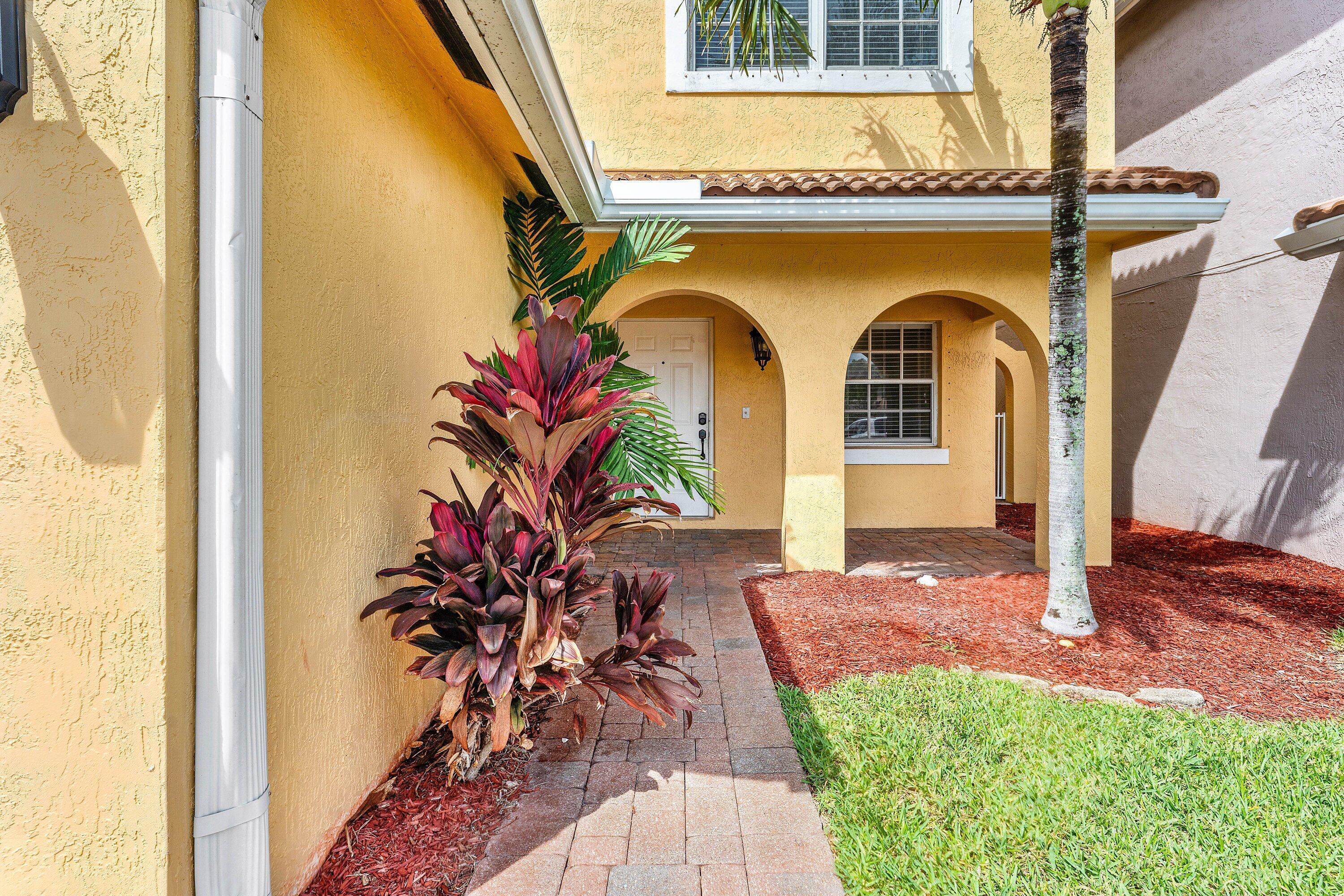 3260 Commodore Court