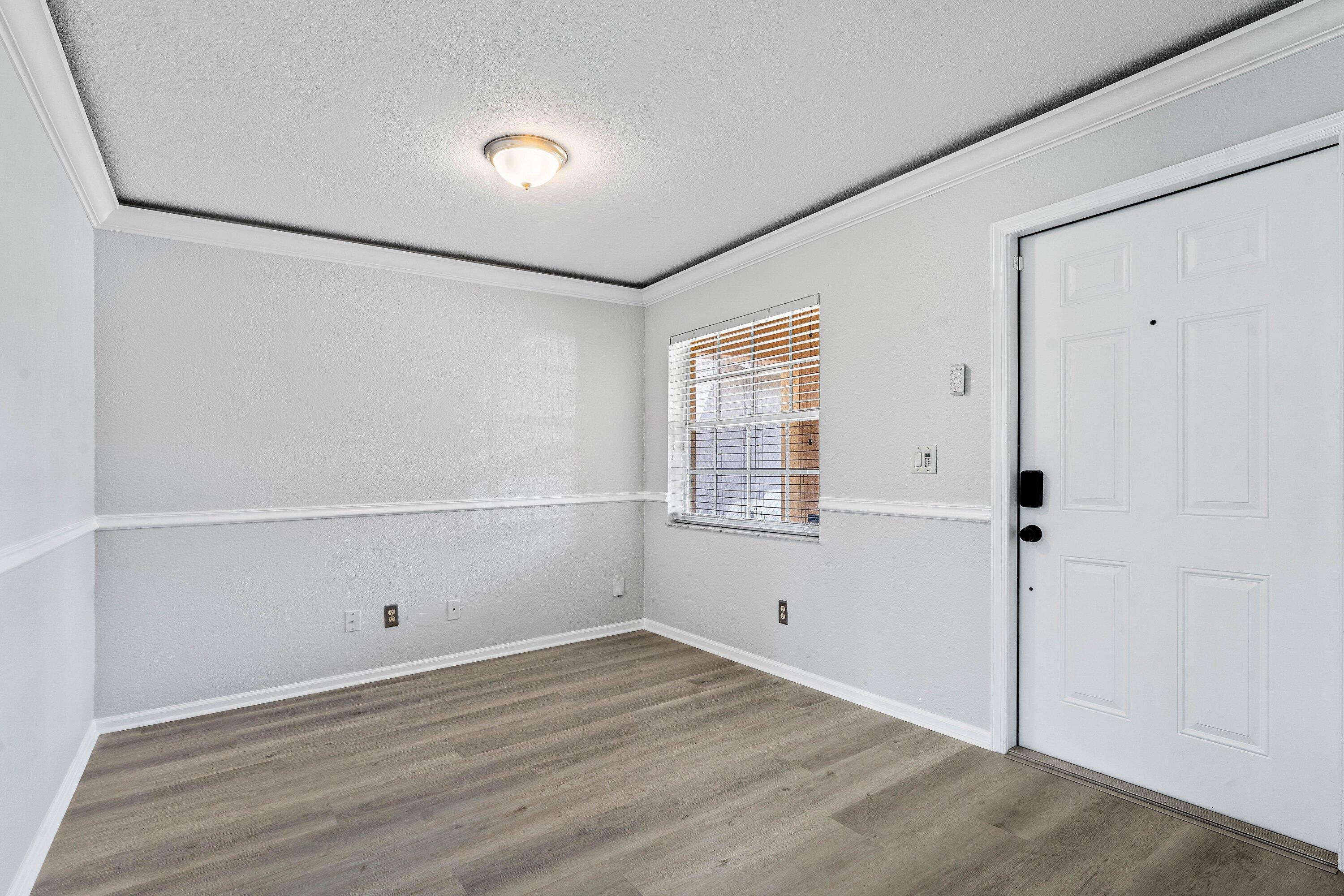 3260 Commodore Court