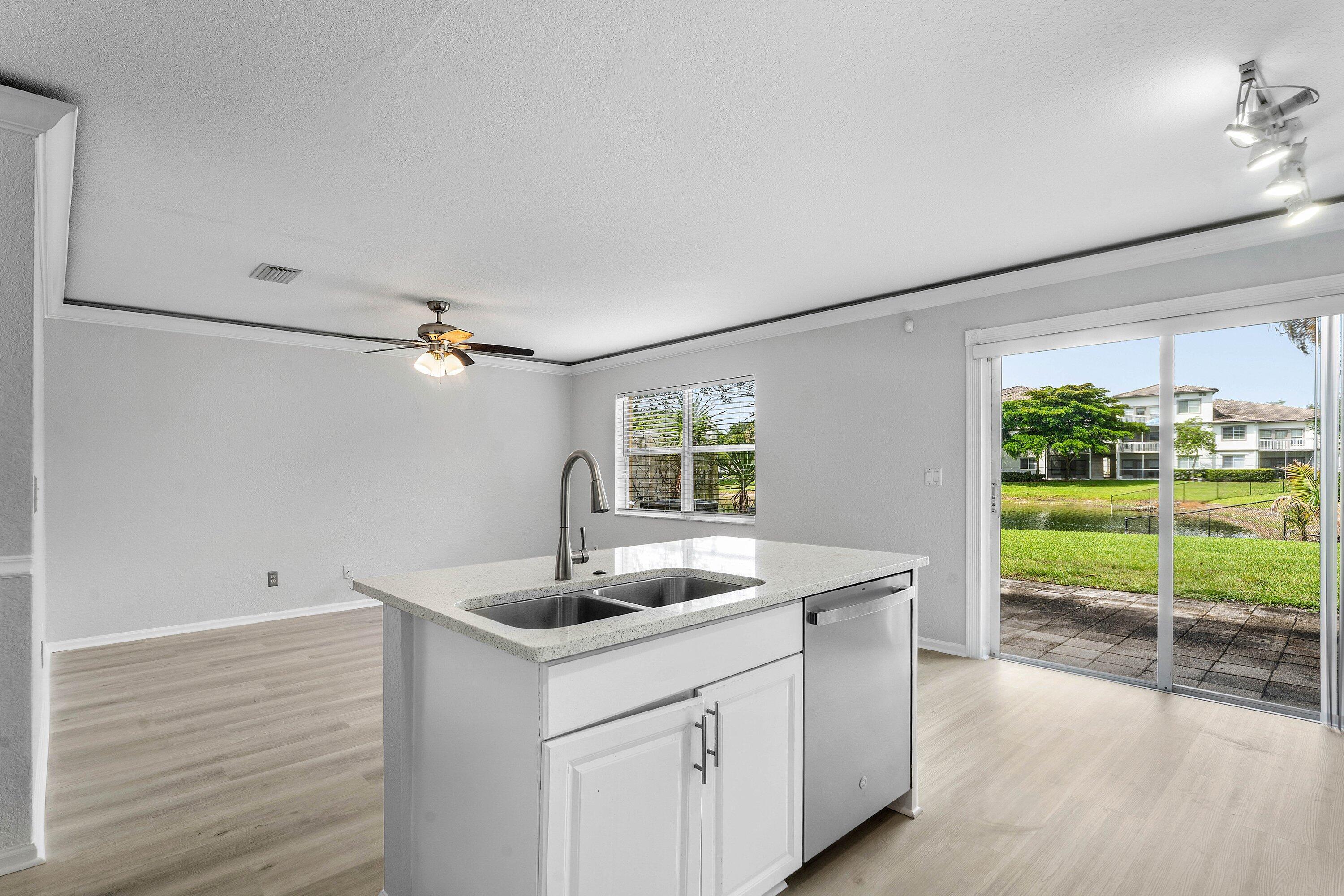 LIBERTY BAY - Residential