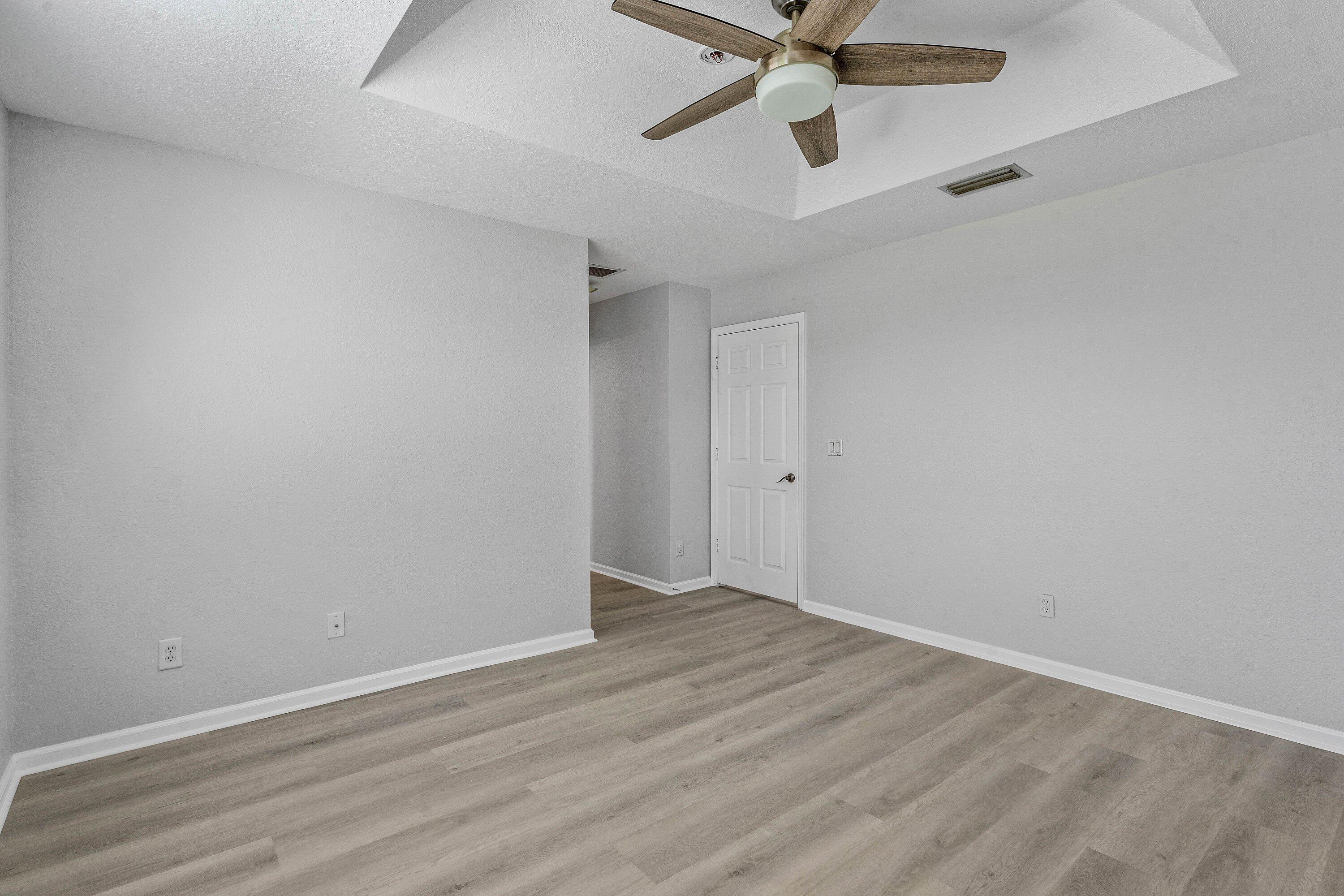 LIBERTY BAY - Residential